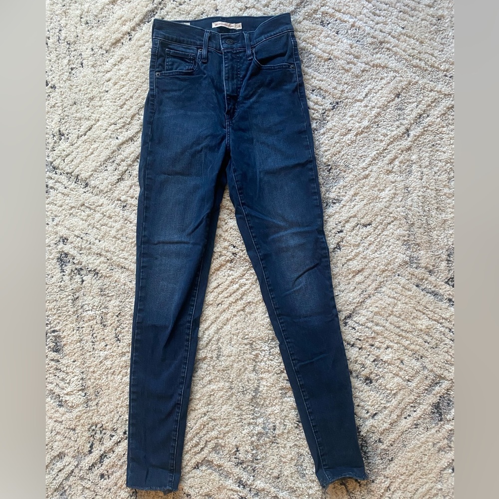 Levi’s Premium Mile High Super Skinny Jean